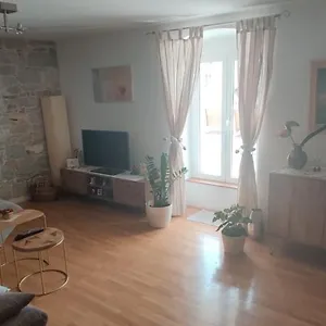 Elena Apartment